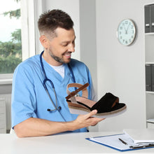 Afbeelding in Gallery-weergave laden, OrthoLuna - ergonomische &amp; pijnverlichtende sandalen voor meer comfort
